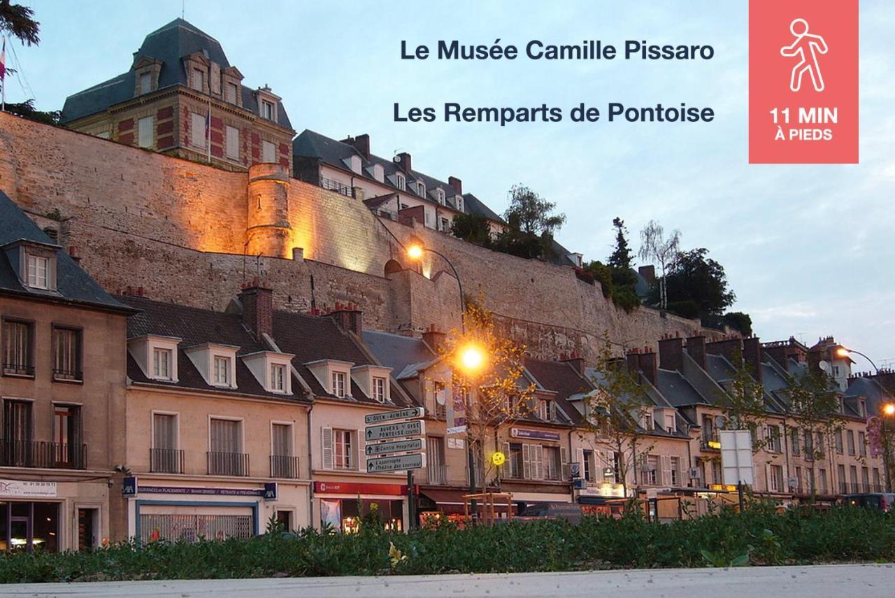 Studio Cosy En Plein Coeur Historique De Pontoise Apartment Bagian luar foto