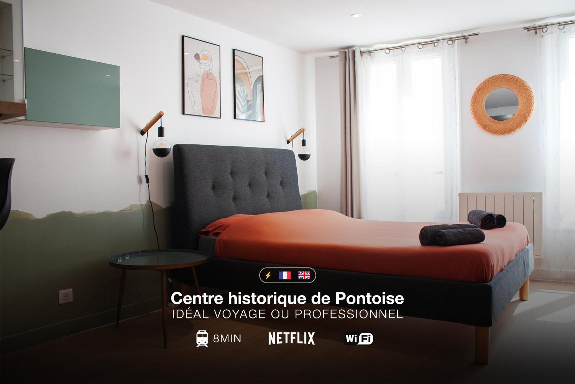 Studio Cosy En Plein Coeur Historique De Pontoise Apartment Bagian luar foto